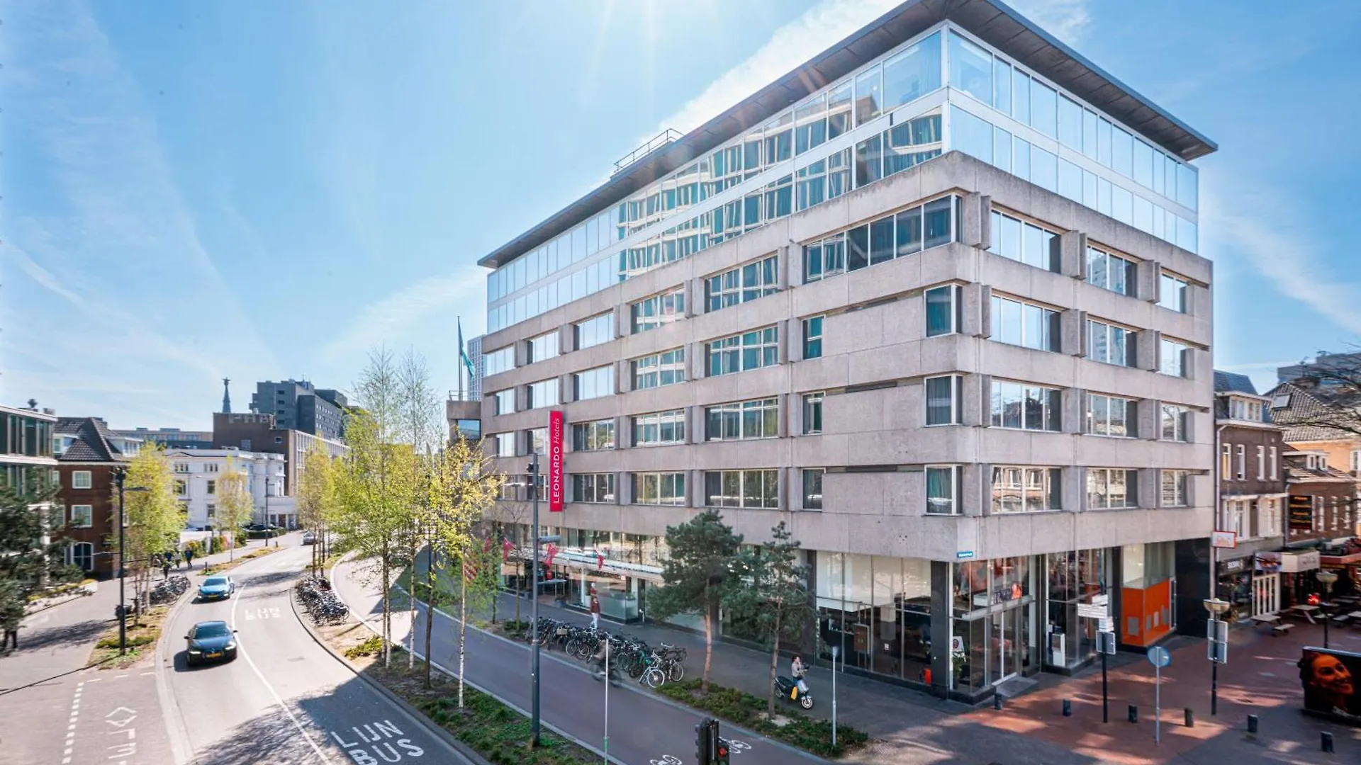 Leonardo Hotel Eindhoven City Center Former Crown Hotel Pays-Bas